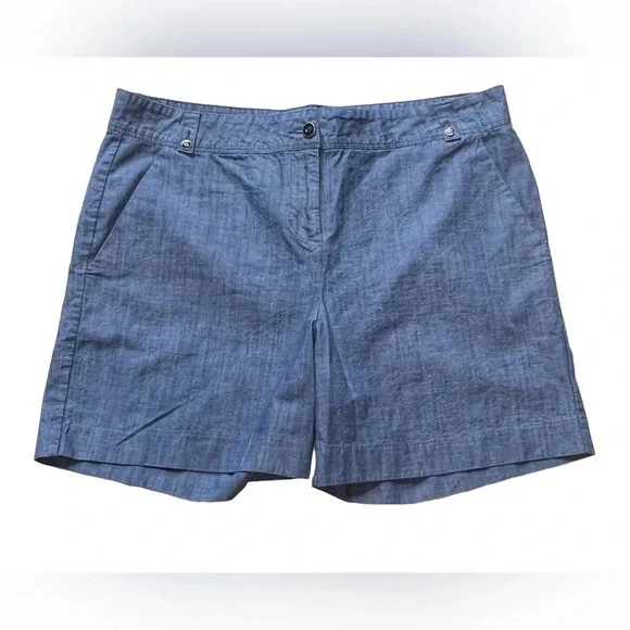 Isaac Mizrahi Lightweight Chambray Shorts - Picture 1 of 5